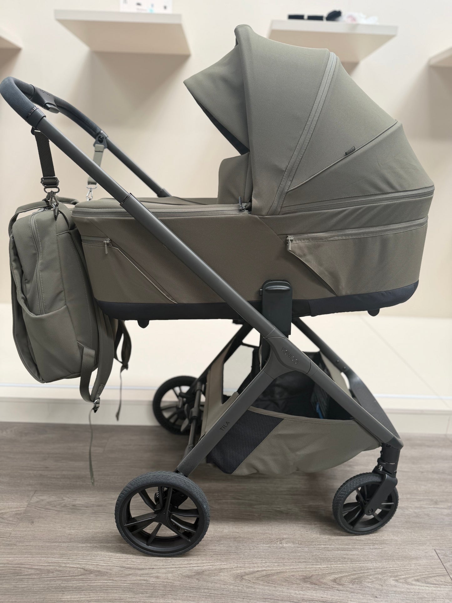 EX DISPLAY Venicci Tila Pram, Pushchair & Accessories - Olive