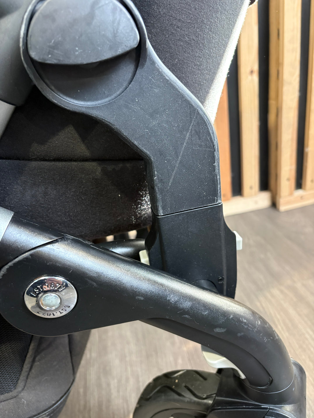 PRE LOVED Silver Cross Wave Double Travel System - Charcoal