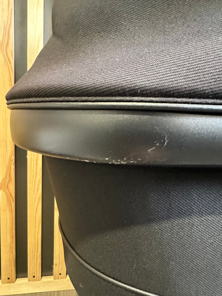 PRE LOVED iCandy Peach 7 Travel System - Jet/Black