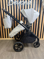PRE LOVED Venicci Claro 2-in-1 Travel System - Vanilla