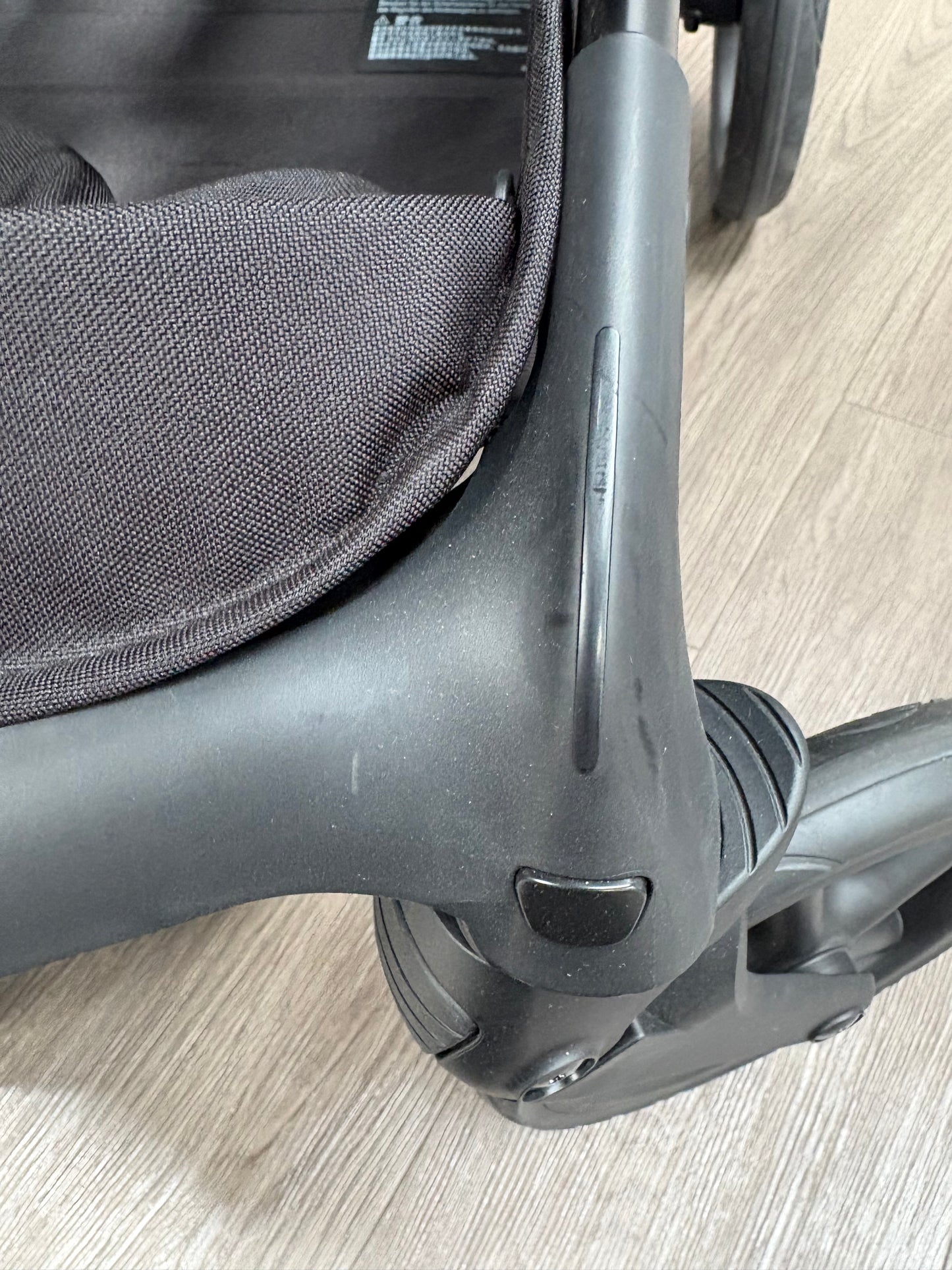 EX DISPLAY Bugaboo Fox 5 Renew Complete Pushchair - Forest Green