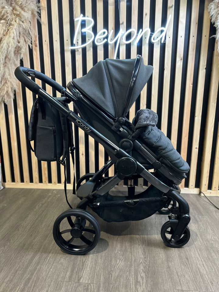 PRE LOVED iCandy Peach 7 Complete Pushchair Complete Bundle-Phantom/Truffle