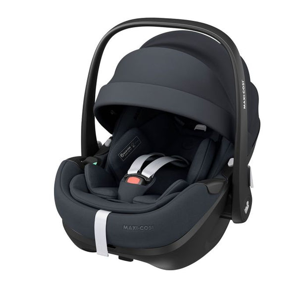 Maxi Cosi Pebble 360 Pro Car Seat & FamilyFix 360 Pro Base - Essential Graphite