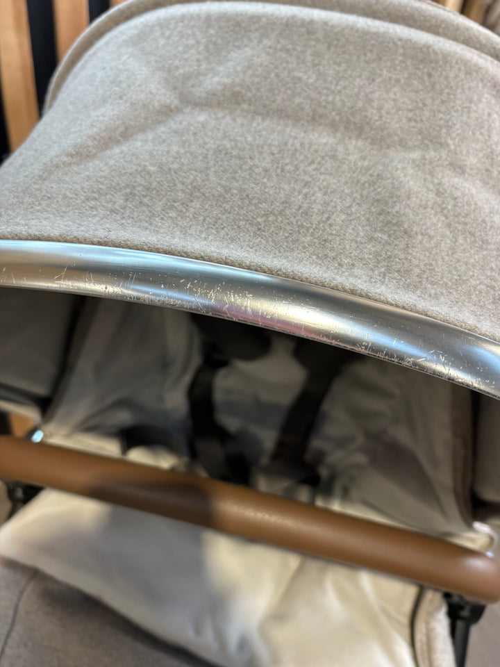 PRE LOVED Mamas & Papas Ocarro Travel System - Heritage