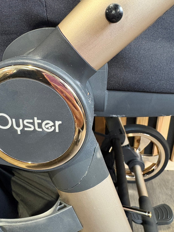 PRE LOVED Babystyle Oyster3 Travel System - Creme Brulee