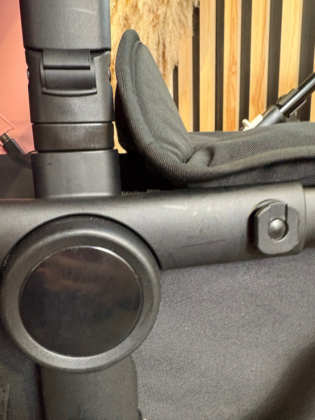 PRE LOVED Bugaboo Fox3 Travel System - Black/Pink