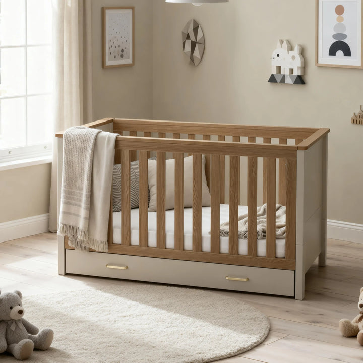 Babymore Mira Cot Bed – Cashmere Warm Oak