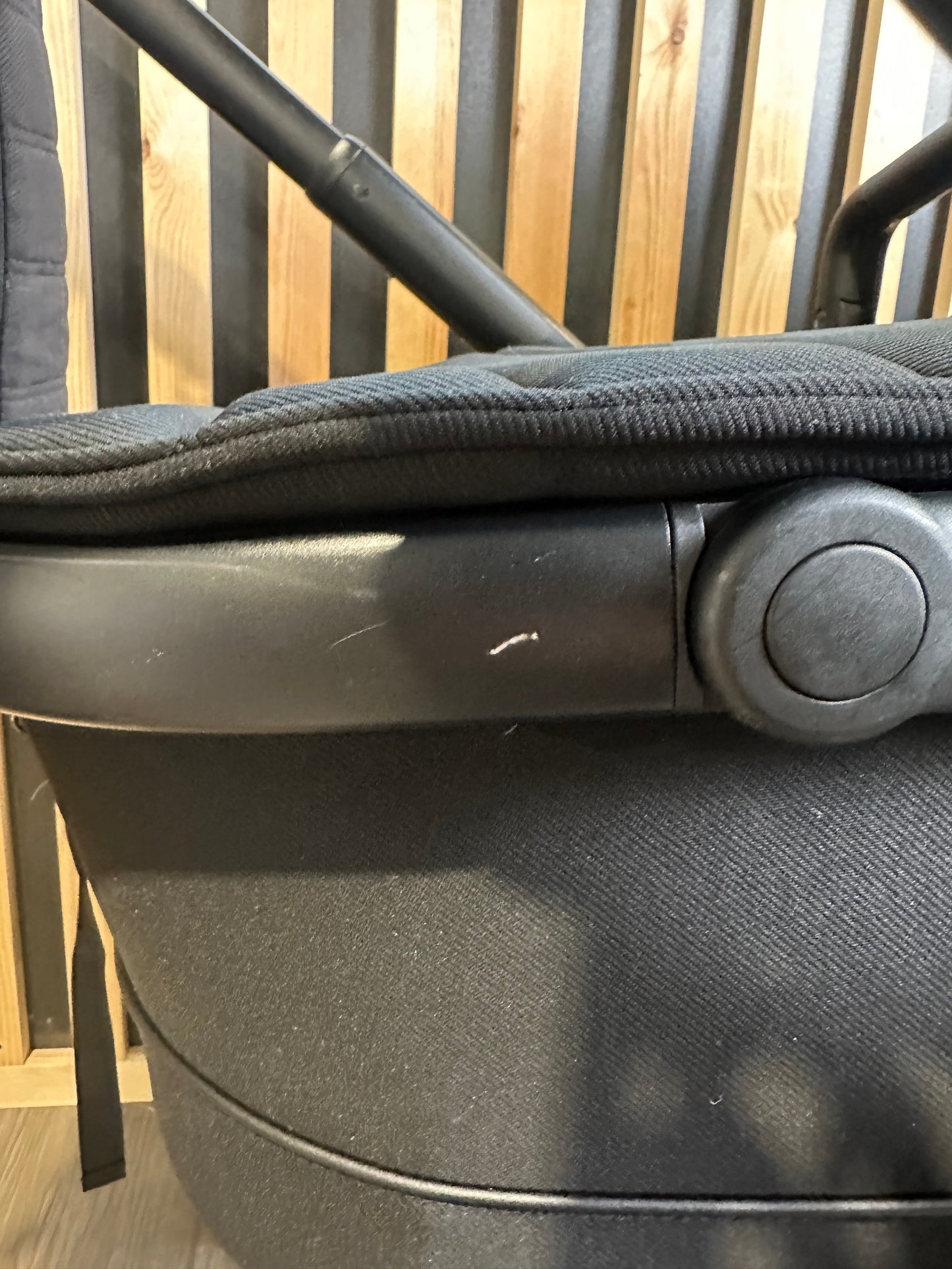 PRE LOVED iCandy Peach 7 Double Travel System - Jet/Black