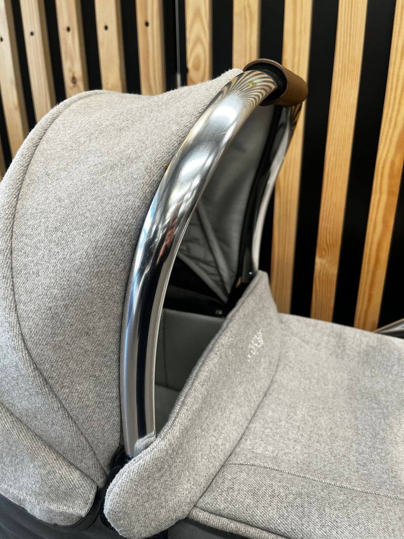 PRE LOVED Mamas & Papas Ocarro Pram + Pushchair - Heritage