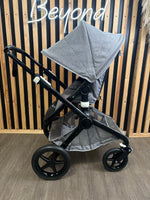 PRE LOVED Bugaboo Fox2 2-in-1 Travel System - Grey Melange