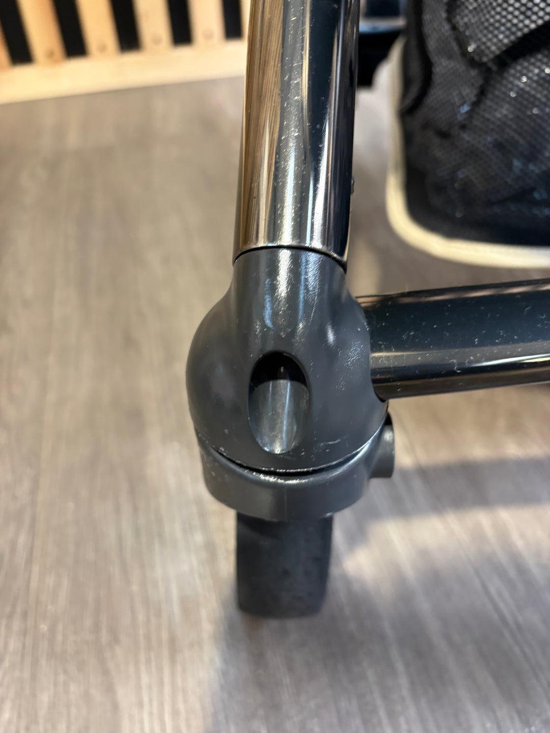 PRE LOVED Bebecar V-Pack 2-in-1 Travel System - Latte