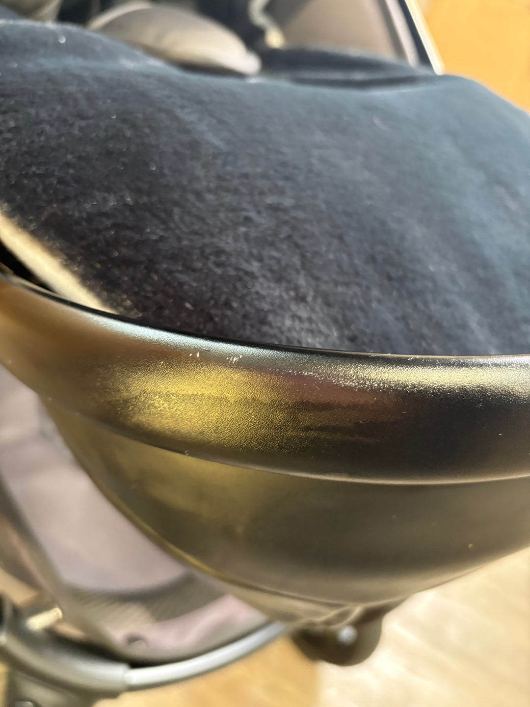 PRE LOVED egg2 Travel System - Stealth