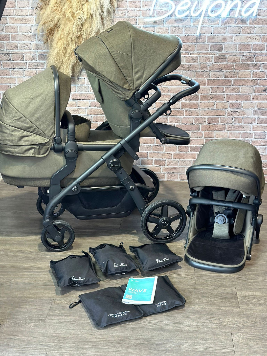 PRE LOVED Silver Cross Wave Double Pushchair - Cedar