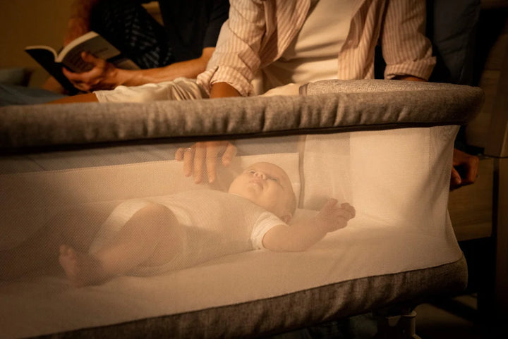 Chicco Next2Me Armonia Bedside Crib (Including Motion Sensor Light) - Scandinavian