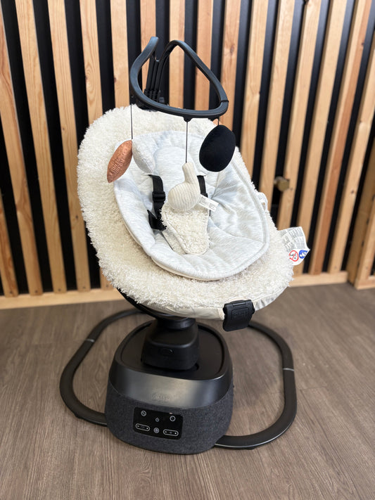 PRE LOVED Babymoov Swoon Evolution - Black & White