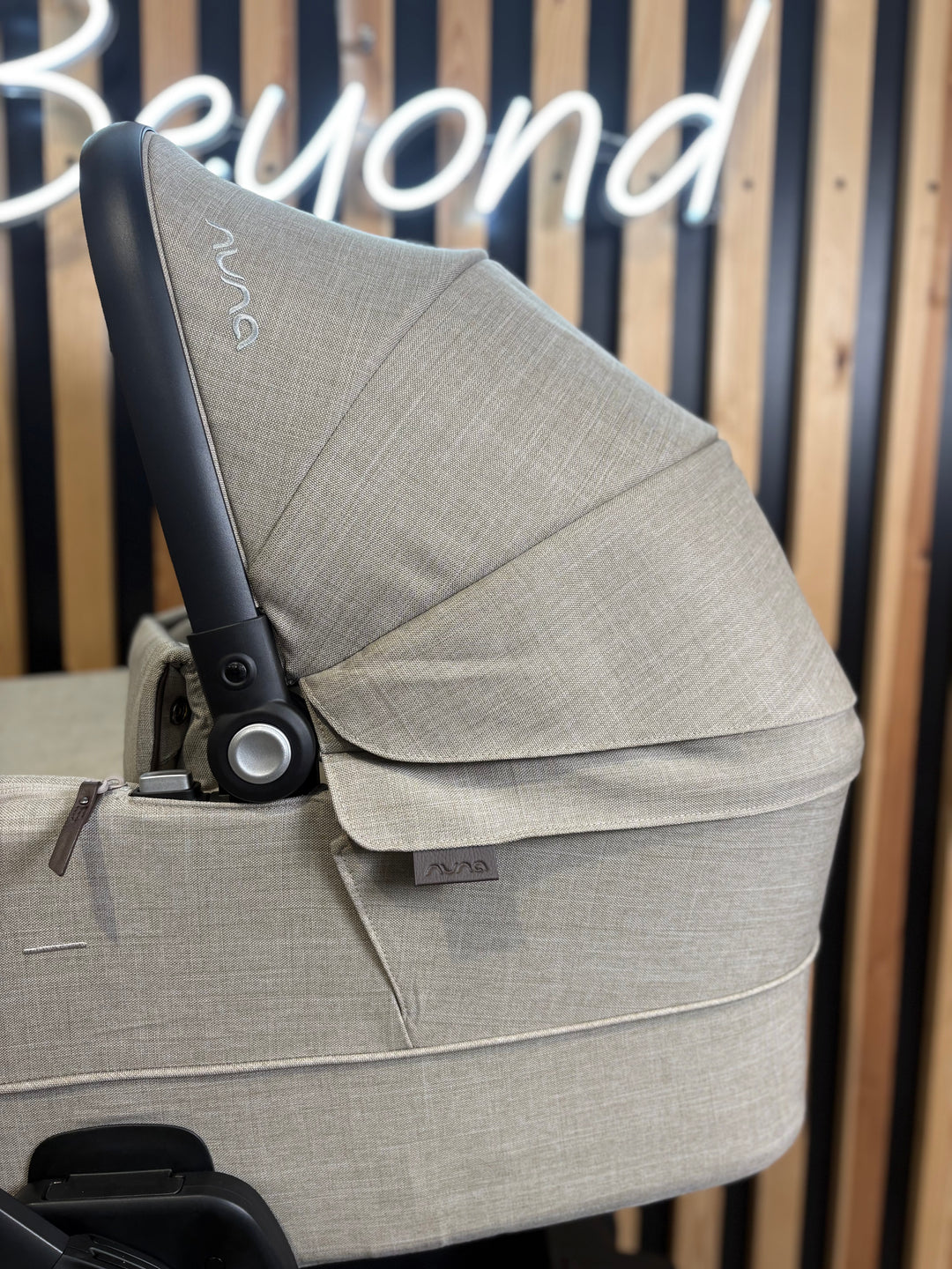 EX DISPLAY Nuna Mixx Pram + Pushchair - Chateau