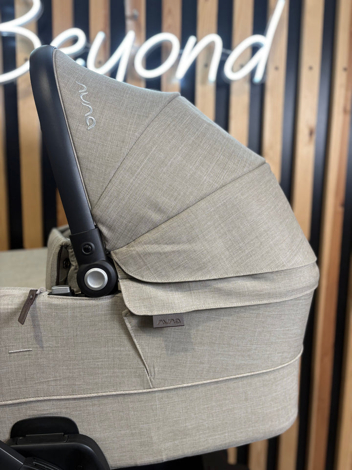 EX DISPLAY Nuna Mixx Pram + Pushchair - Chateau