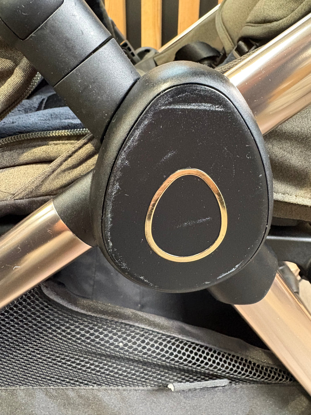 PRE LOVED eggZ Stroller + Accessories - Hunter Green