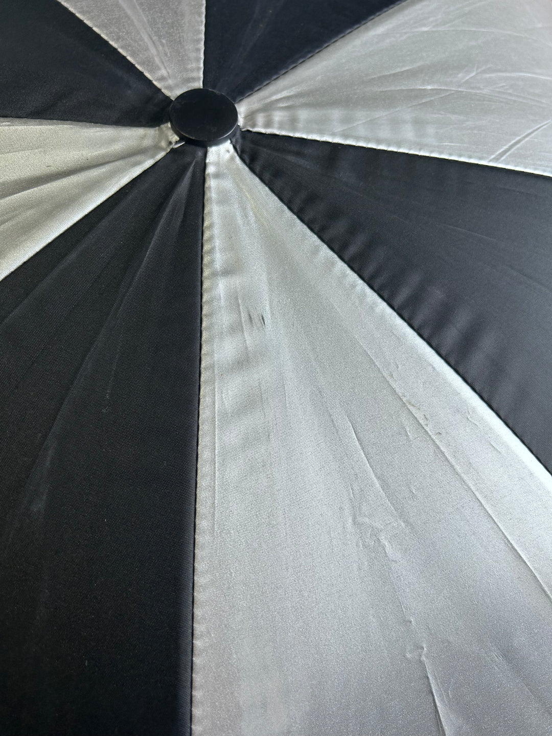 PRE LOVED Universal Parasol - Black/Silver