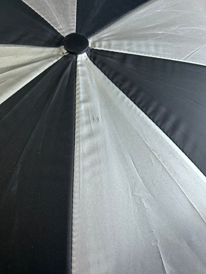 PRE LOVED Universal Parasol - Black/Silver