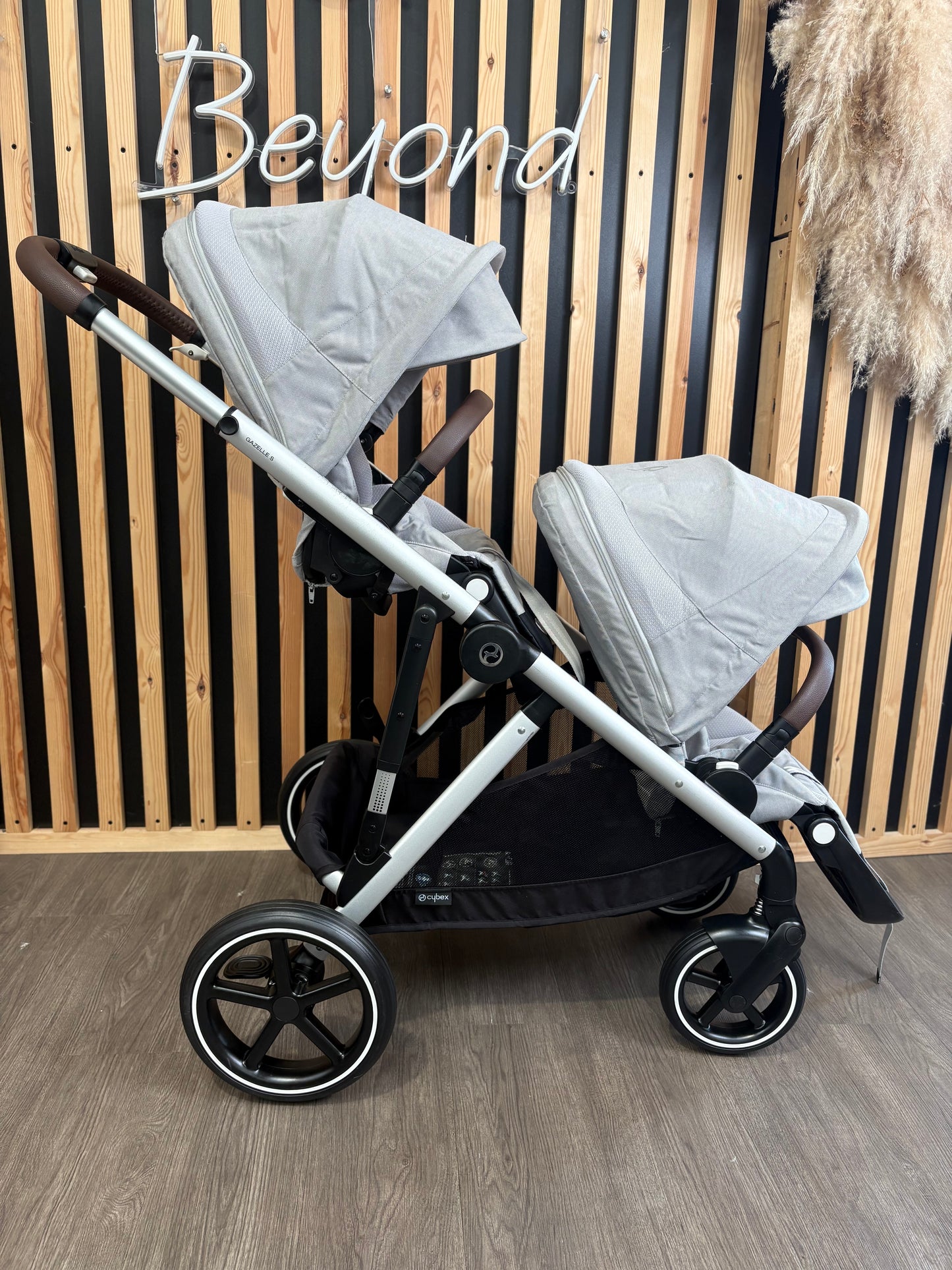 PRE LOVED Cybex Gazelle Twin S Pushchair - Stone Grey