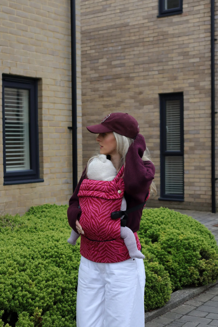 Bizzi Growin Nomad Air Animal Print Baby Carrier – Flaming Zebrano