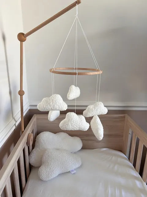 Edie & Joe Boucle cloud mobile