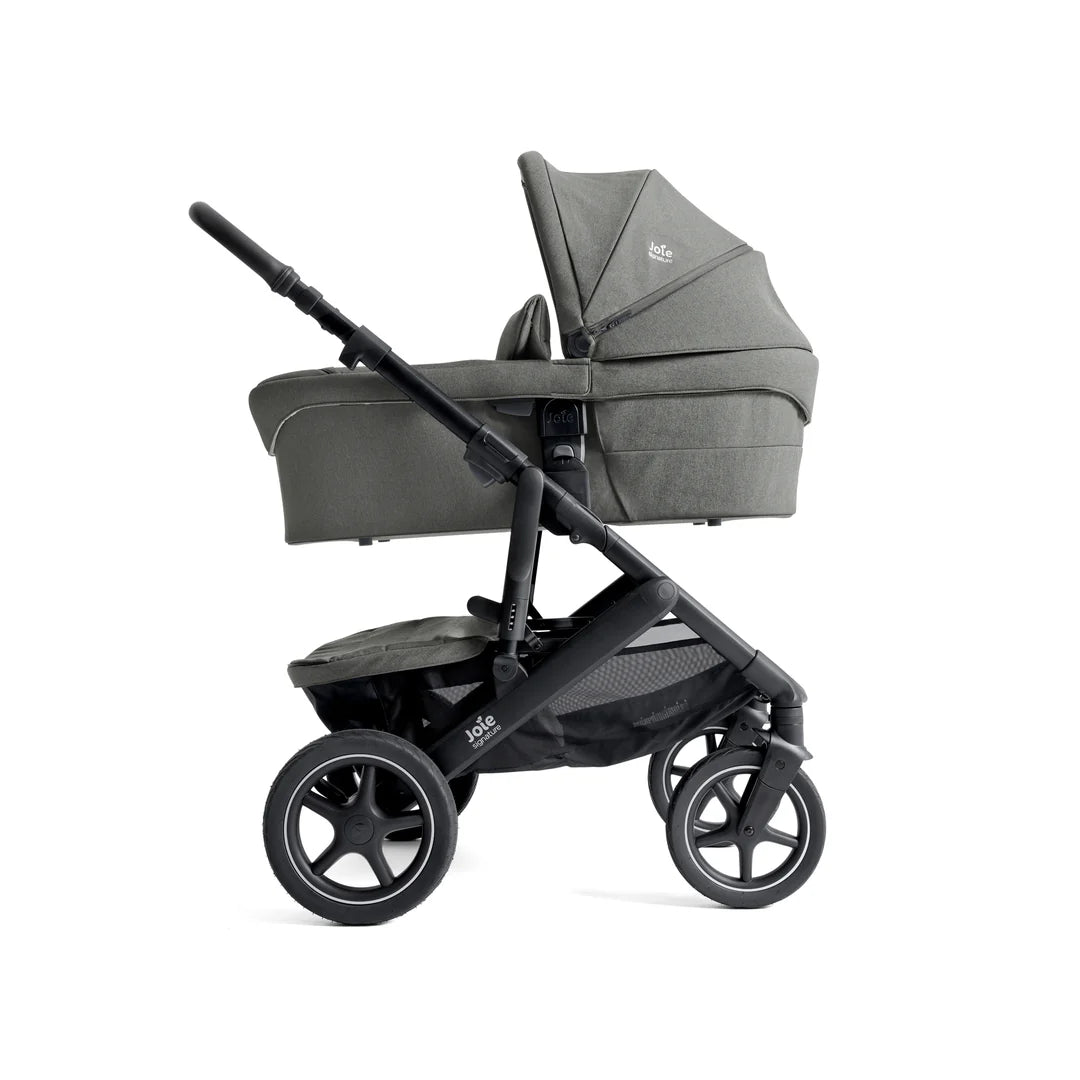 Joie Finiti Travel System Inc Sprint i-Size Car Seat Click and Go Bundle - Evergreen