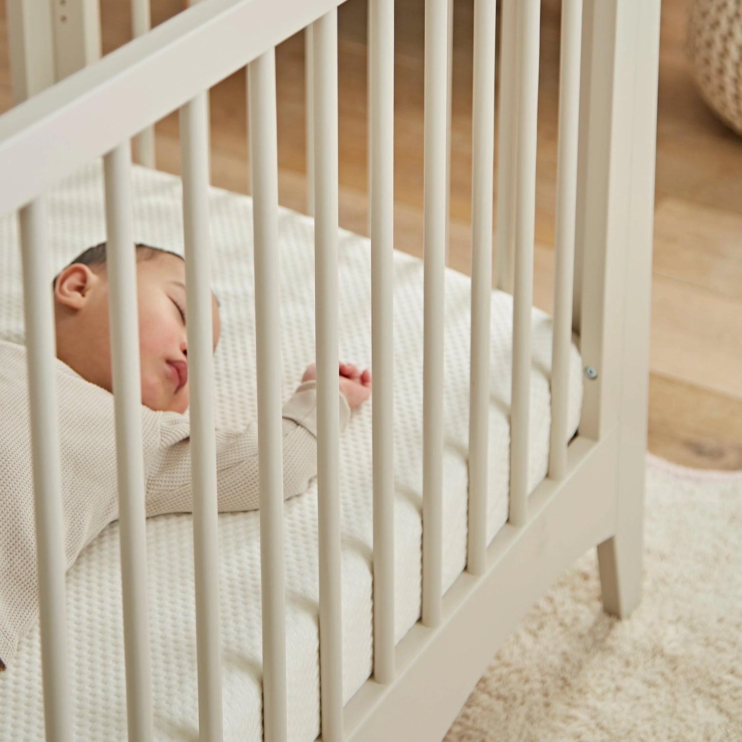 OPEN PACKAGING CuddleCo Cot Waterproof Mattress Protector to fit 120x60cm
