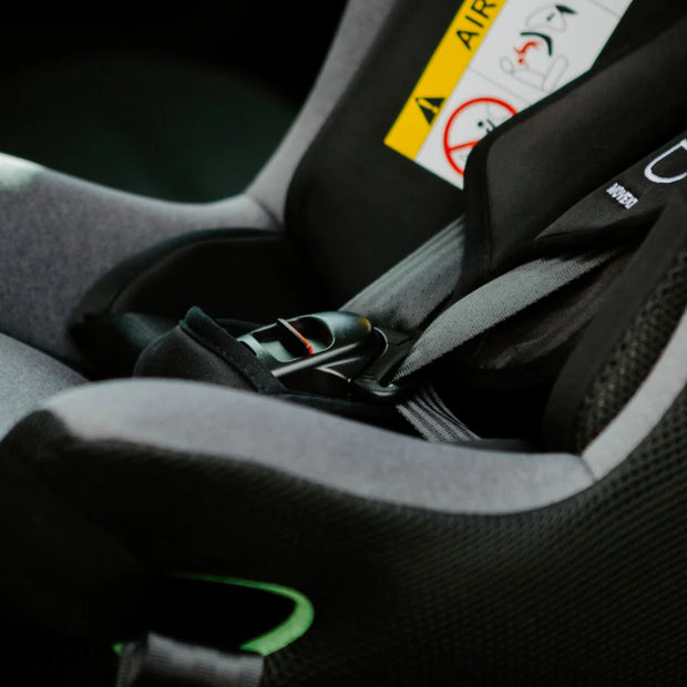 Axkid Movekid Rearfacing Car Seat - Tar Black