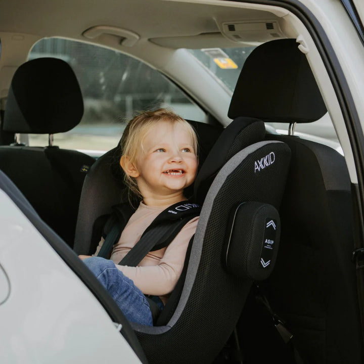 Axkid Movekid Rearfacing Car Seat - Tar Black