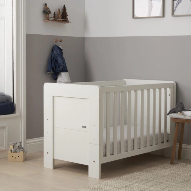 Tutti Bambini Alba Mini Cot Bed Essentials White Bambinosandbeyond