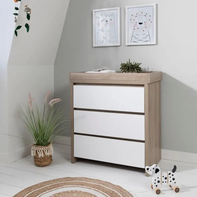 Tutti Bambini Modena Complete Nursery Bundle with Mattress, Bedding, Storage & Shelving - White/Oak