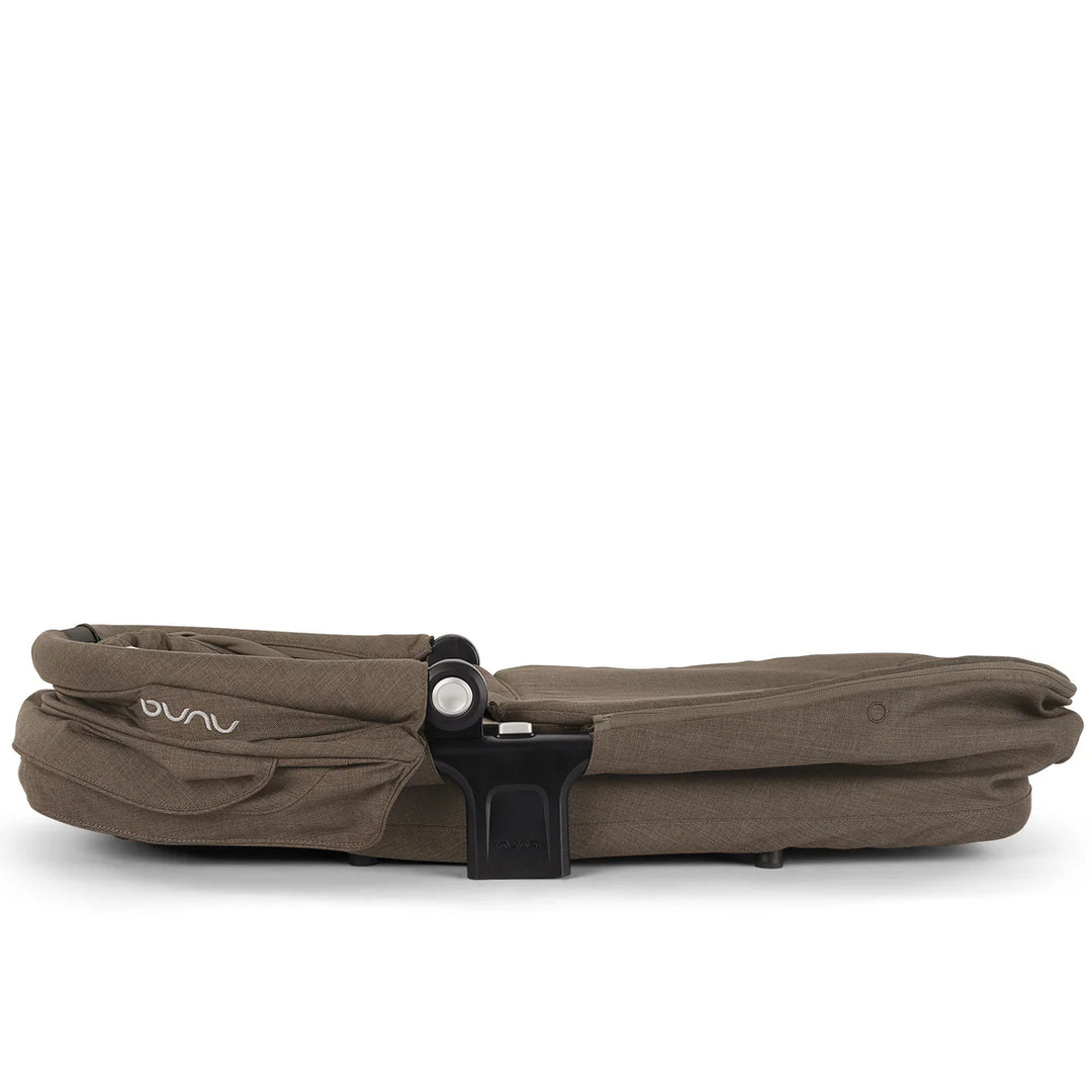 Nuna MIXX next, Arra Flex + Base Curv Travel System Bundle - Pistachio