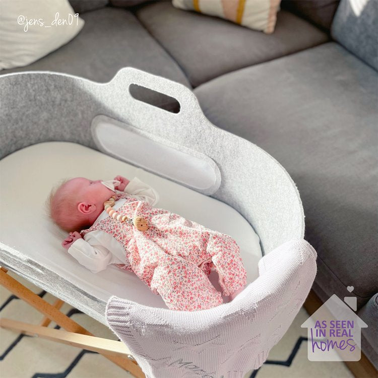 SnuzBaskit Light Grey Moses Basket