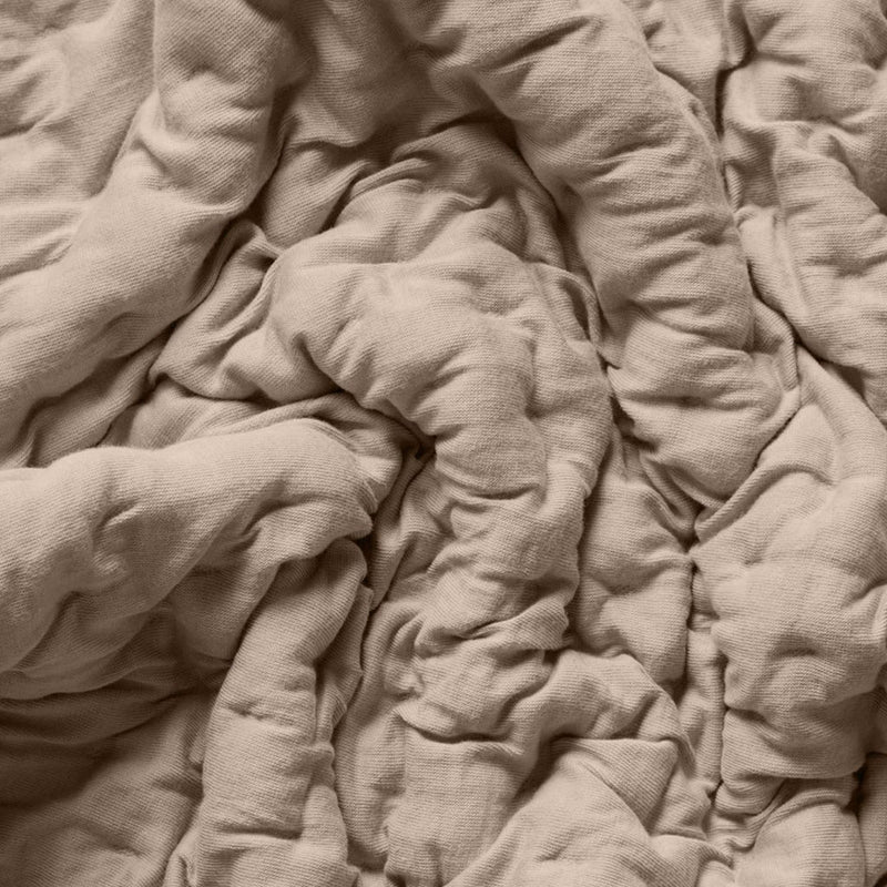 The Little Green Sheep Organic Dimple Quilt - Truffle