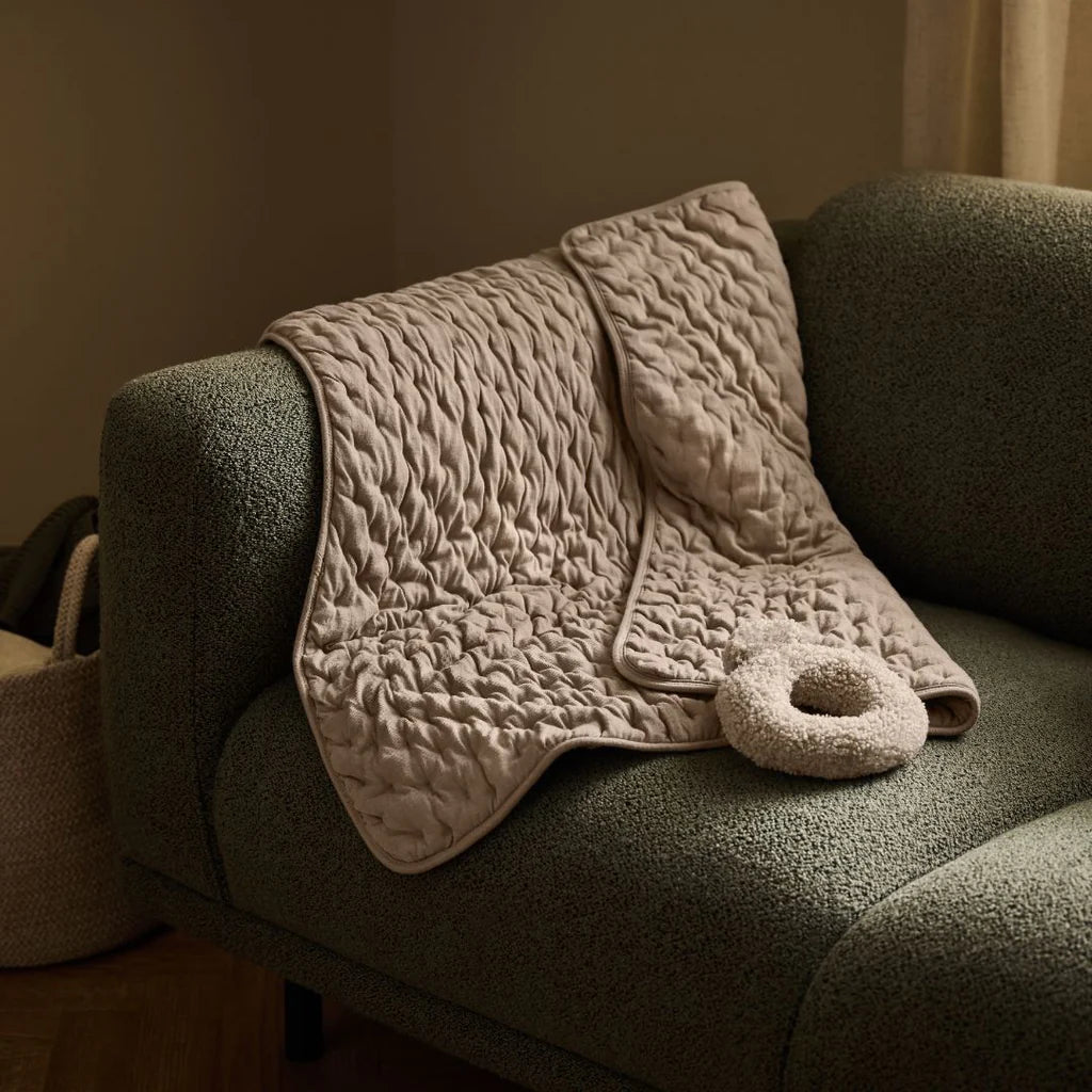 The Little Green Sheep Organic Dimple Quilt - Truffle