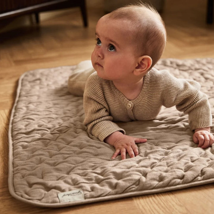 The Little Green Sheep Organic Dimple Quilt - Truffle