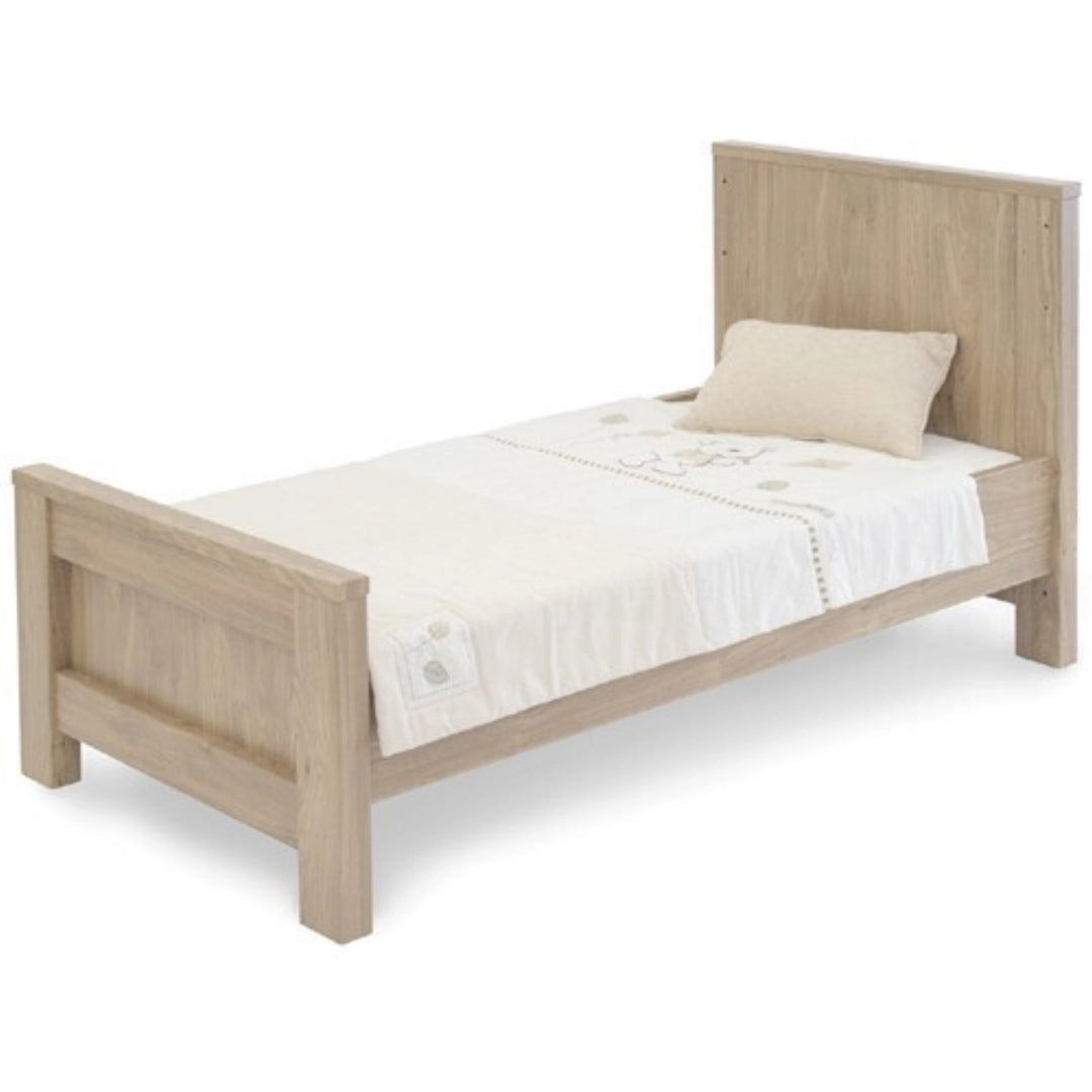 BabyStyle Bordeaux Cot Bed - Oak