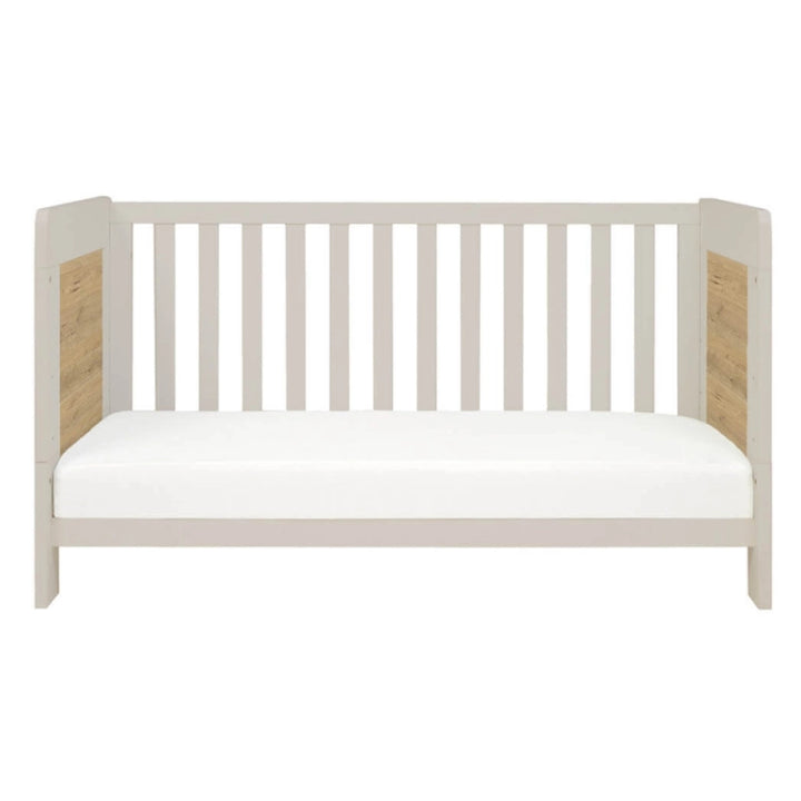 Tutti Bambini Alba Cot Bed – White Sand/Distressed Oak