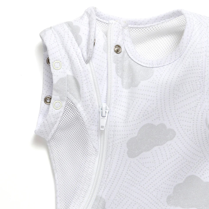 Purflo Swaddle To Sleep Bag 0.5 Tog 0-4m - Cotton Clouds