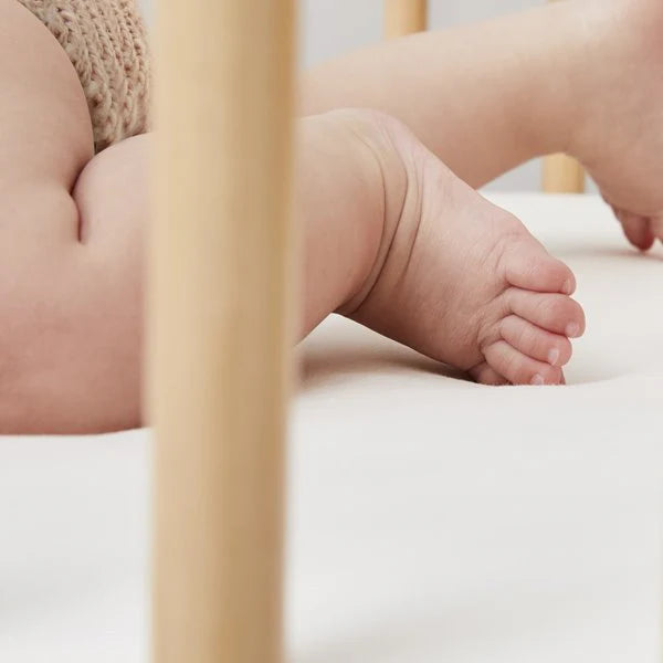 The Little Green Sheep Organic Cotton Cot Bed Jersey Fitted Sheet 70x140cm