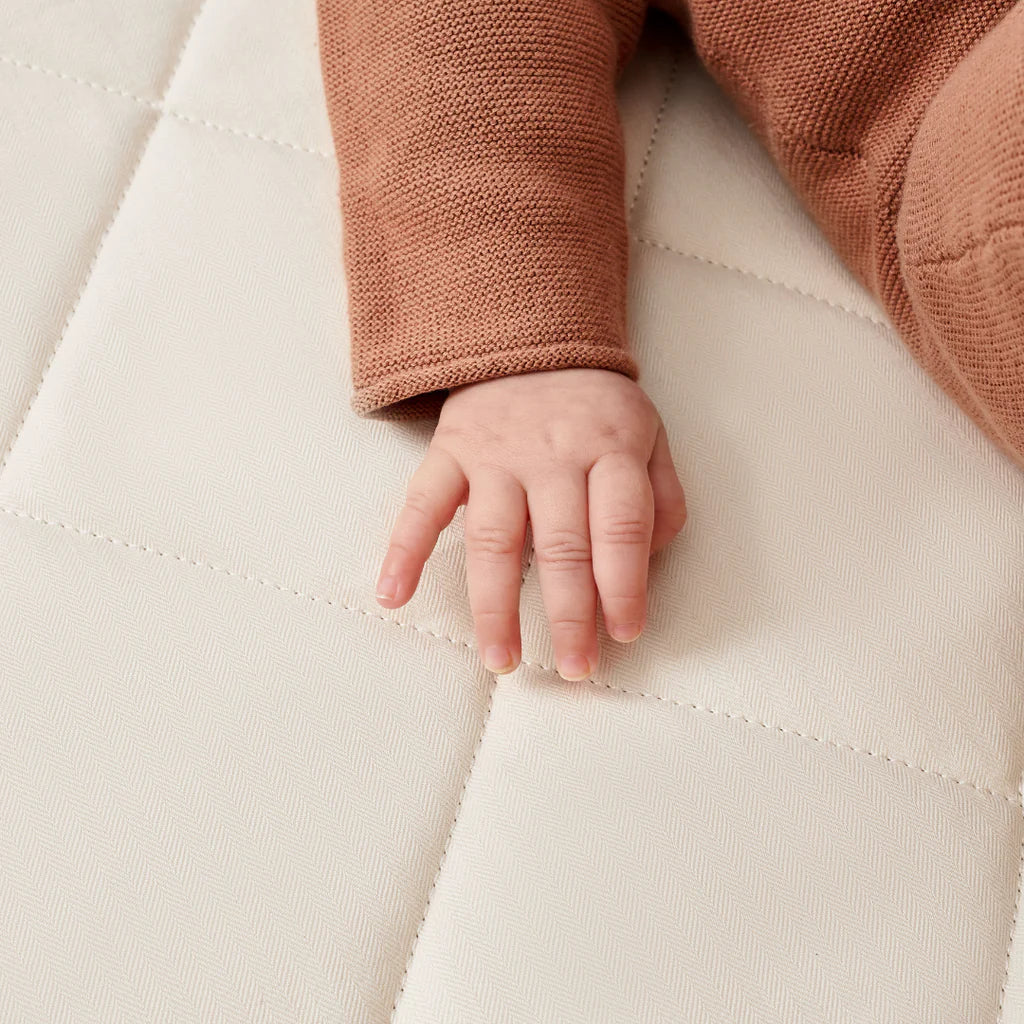 The Little Green Sheep Natural Moses Basket Mattress to fit Mamas & Papas Small Moses 30x66.5cm