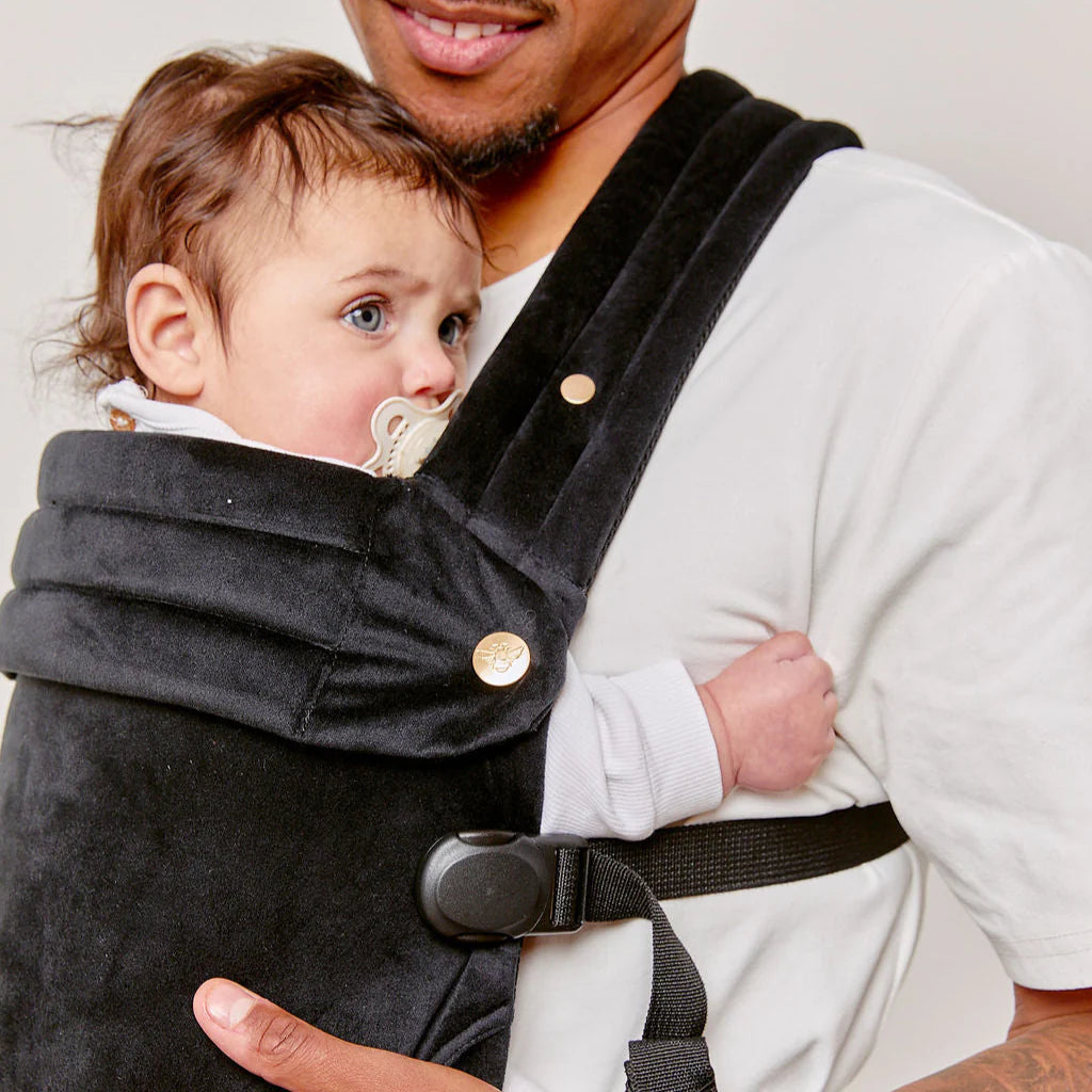 Bizzi Growin Nomad Air Velvet Print Baby Carrier – Panther Black