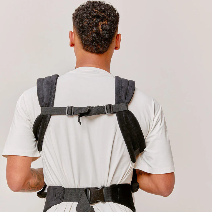 Bizzi Growin Nomad Air Velvet Print Baby Carrier – Panther Black