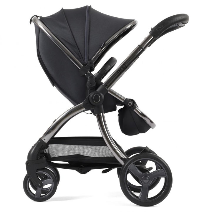 egg 3 Stroller + Luxury Seat Liner - Carbonite