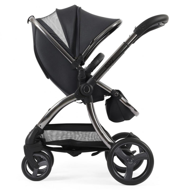 egg 3 Stroller + Luxury Seat Liner - Carbonite