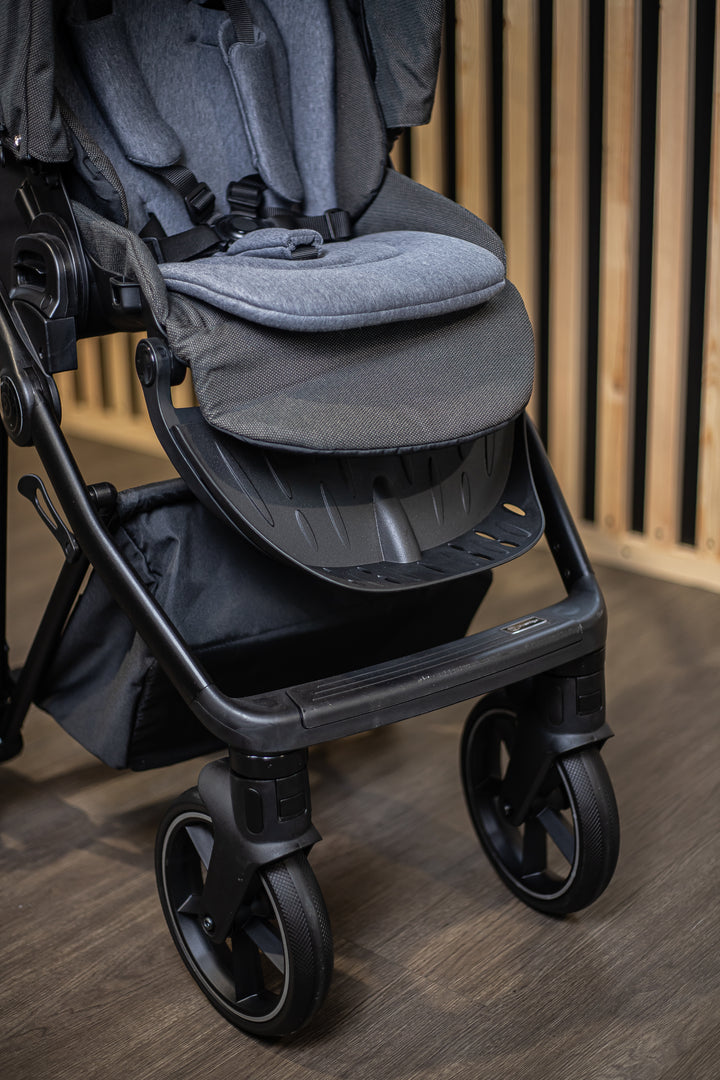 EX DISPLAY Babystyle Prestige Vogue Pram & Pushchair - Mountain