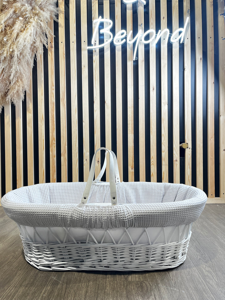 EX DISPLAY Clair De Lune Wicker Moses Basket