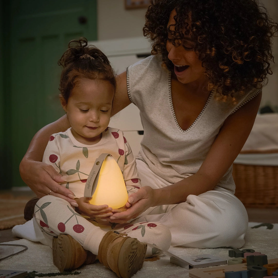 Shnuggle Moonlight Plus Nightlight with Digital Room Temperature Display